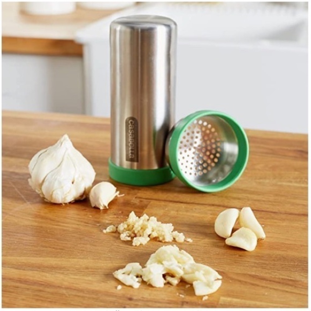 Nwt casabella garlic shake ‘n press - Picture 6 of 7